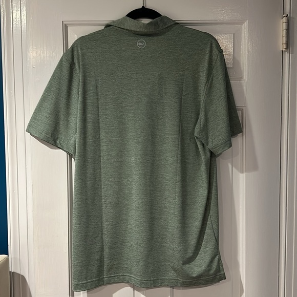 Men’s Vineyard Vines Polo size medium - Picture 3 of 3